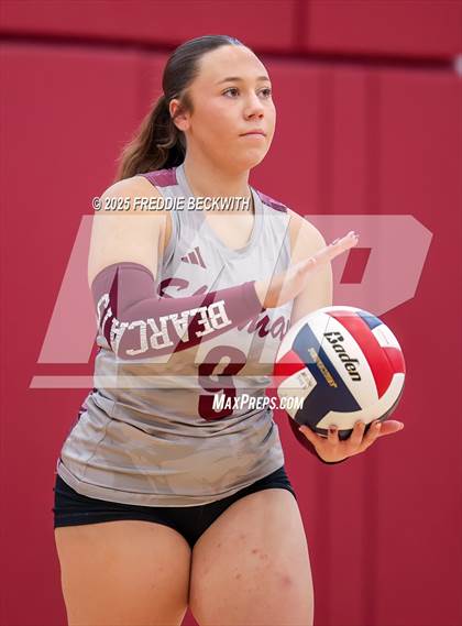 Thumbnail 2 in Sherman vs Bells (Hwy 75 Volleyfest) photogallery.