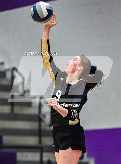 Thumbnail 1 in Rosebud-Lott vs. Crawford (UIL 2A Area Playoff) photogallery.