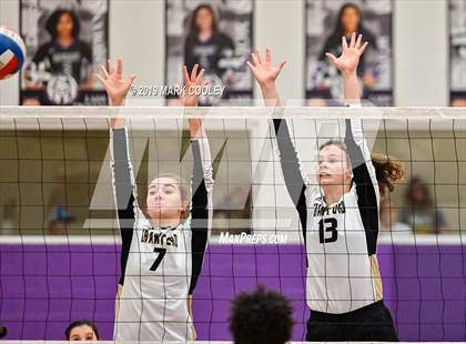 Thumbnail 1 in Rosebud-Lott vs. Crawford (UIL 2A Area Playoff) photogallery.