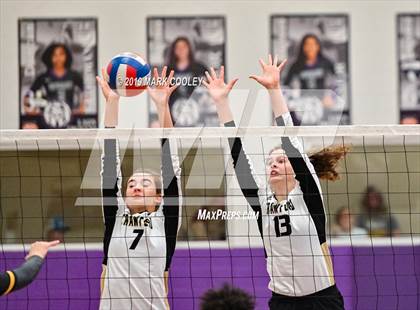 Thumbnail 2 in Rosebud-Lott vs. Crawford (UIL 2A Area Playoff) photogallery.