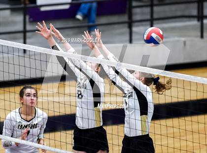 Thumbnail 2 in Rosebud-Lott vs. Crawford (UIL 2A Area Playoff) photogallery.