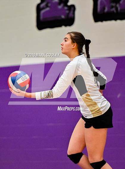 Thumbnail 2 in Rosebud-Lott vs. Crawford (UIL 2A Area Playoff) photogallery.