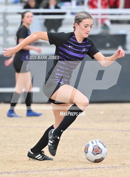 Thumbnail 2 in Fountain Hills @ Northwest Christian (Senior Night) photogallery.