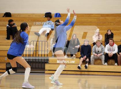 Thumbnail 3 in Overland @ Grandview photogallery.