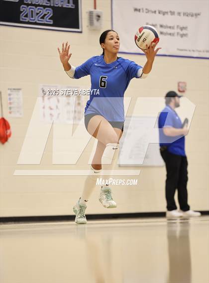 Thumbnail 3 in Overland @ Grandview photogallery.