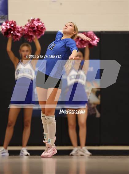 Thumbnail 2 in Overland @ Grandview photogallery.