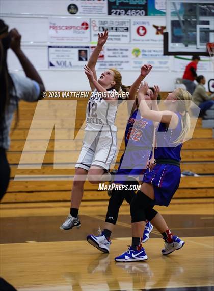 Thumbnail 1 in Pace @ Niceville photogallery.