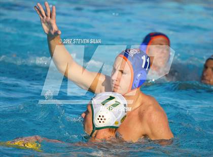 Thumbnail 2 in Clairemont vs. Mar Vista (CIF SDS D2 Quarterfinal) photogallery.