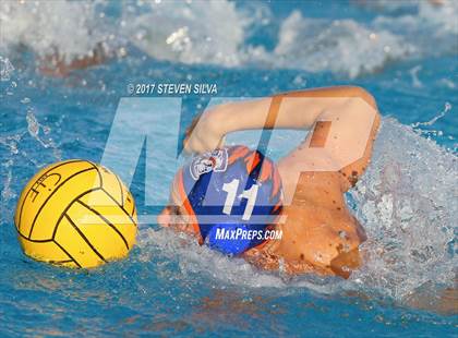 Thumbnail 3 in Clairemont vs. Mar Vista (CIF SDS D2 Quarterfinal) photogallery.