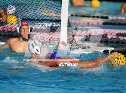 Thumbnail 1 in Clairemont vs. Mar Vista (CIF SDS D2 Quarterfinal) photogallery.