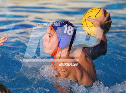 Thumbnail 2 in Clairemont vs. Mar Vista (CIF SDS D2 Quarterfinal) photogallery.