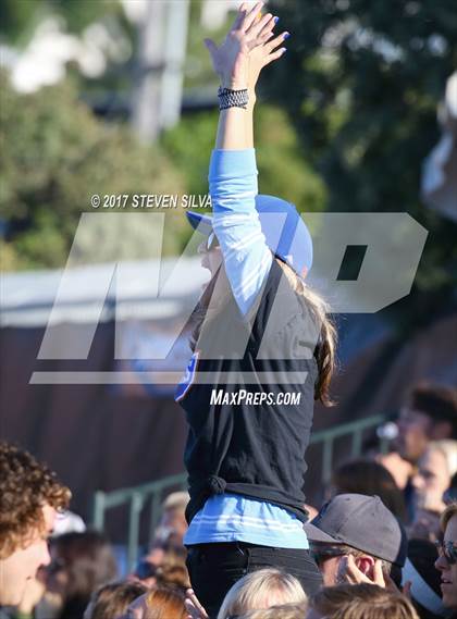Thumbnail 1 in Clairemont vs. Mar Vista (CIF SDS D2 Quarterfinal) photogallery.