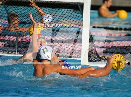 Thumbnail 2 in Clairemont vs. Mar Vista (CIF SDS D2 Quarterfinal) photogallery.