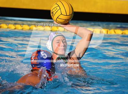 Thumbnail 1 in Clairemont vs. Mar Vista (CIF SDS D2 Quarterfinal) photogallery.