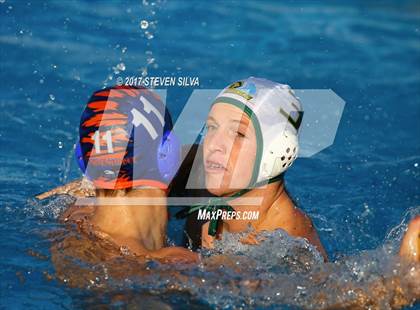 Thumbnail 3 in Clairemont vs. Mar Vista (CIF SDS D2 Quarterfinal) photogallery.