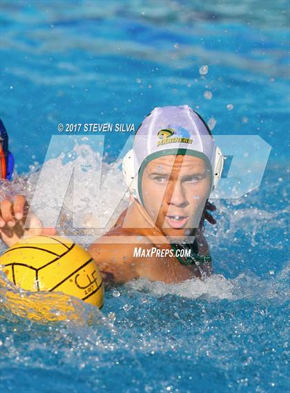 Thumbnail 1 in Clairemont vs. Mar Vista (CIF SDS D2 Quarterfinal) photogallery.