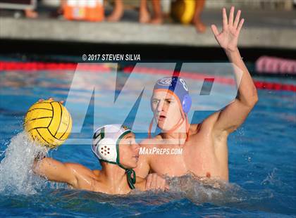 Thumbnail 2 in Clairemont vs. Mar Vista (CIF SDS D2 Quarterfinal) photogallery.