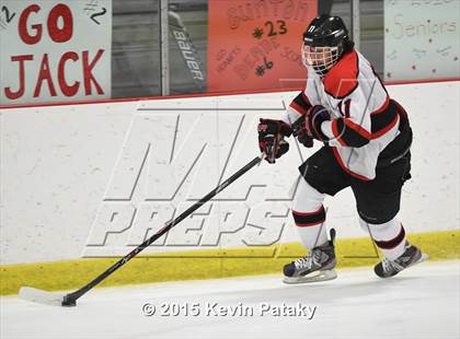 Thumbnail 2 in New Milford @ Branford photogallery.