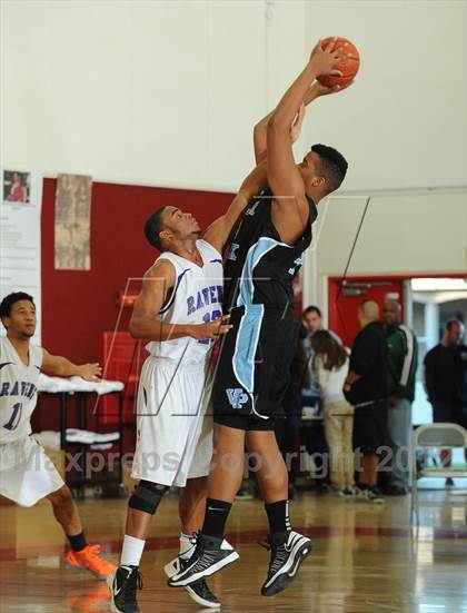 Thumbnail 3 in Villa Park vs. Vista del Lago (MaxPreps Holiday Classic) photogallery.