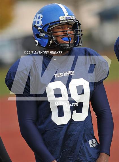 Thumbnail 1 in Nassau County Senior Game (Conference I&IV vs Conference II&III) photogallery.