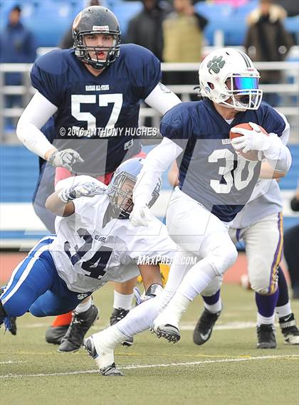 Thumbnail 1 in Nassau County Senior Game (Conference I&IV vs Conference II&III) photogallery.