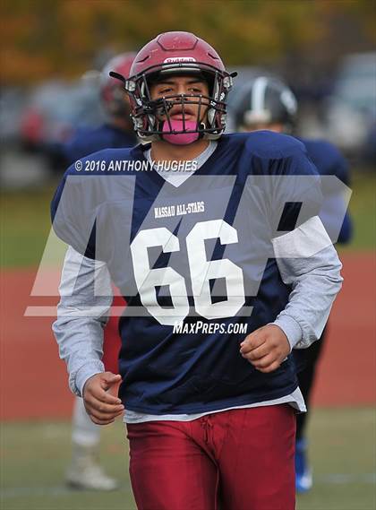 Thumbnail 2 in Nassau County Senior Game (Conference I&IV vs Conference II&III) photogallery.