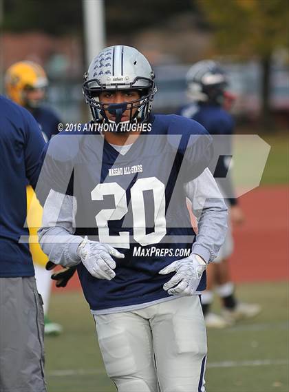 Thumbnail 2 in Nassau County Senior Game (Conference I&IV vs Conference II&III) photogallery.
