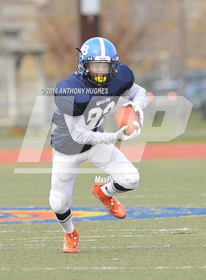Thumbnail 3 in Nassau County Senior Game (Conference I&IV vs Conference II&III) photogallery.
