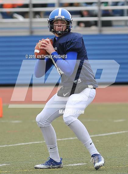 Thumbnail 3 in Nassau County Senior Game (Conference I&IV vs Conference II&III) photogallery.