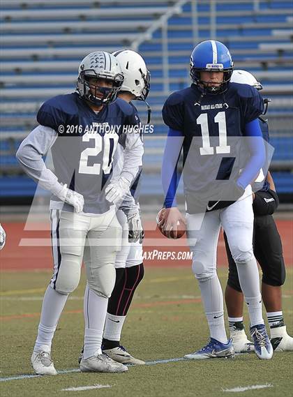Thumbnail 2 in Nassau County Senior Game (Conference I&IV vs Conference II&III) photogallery.