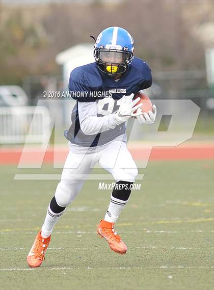 Thumbnail 1 in Nassau County Senior Game (Conference I&IV vs Conference II&III) photogallery.