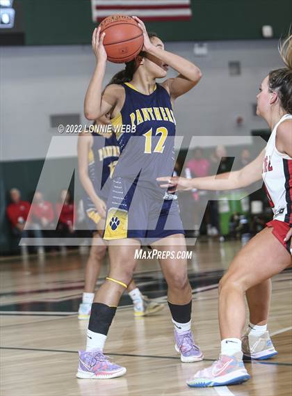 Thumbnail 3 in Tappan Zee vs Walter Panas (Section 1 Class A Final) photogallery.