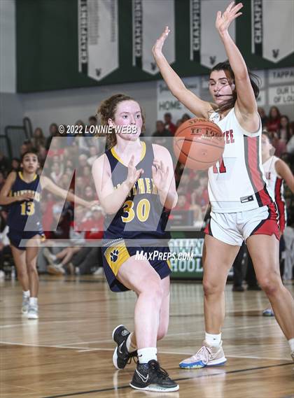 Thumbnail 1 in Tappan Zee vs Walter Panas (Section 1 Class A Final) photogallery.