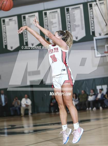 Thumbnail 3 in Tappan Zee vs Walter Panas (Section 1 Class A Final) photogallery.