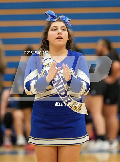 Thumbnail 2 in Capital Christian @ Del Campo photogallery.