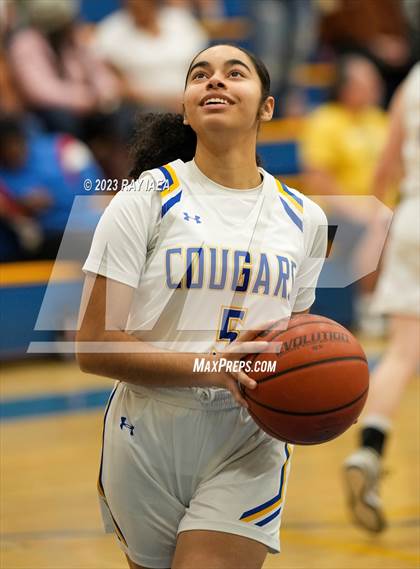 Thumbnail 2 in Capital Christian @ Del Campo photogallery.