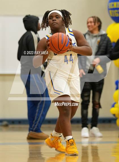 Thumbnail 2 in Capital Christian @ Del Campo photogallery.
