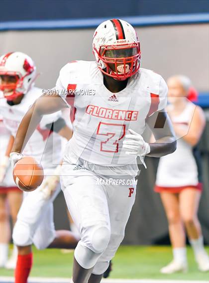 Thumbnail 3 in Florence vs. Page (Kick-Off Classic) photogallery.