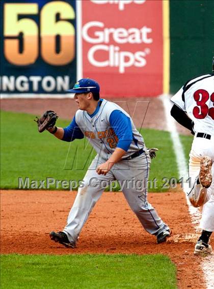 Thumbnail 3 in Newport Central Catholic vs. Reidland (All A Classic Whitaker Bank Field) photogallery.