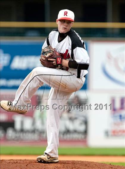 Thumbnail 2 in Newport Central Catholic vs. Reidland (All A Classic Whitaker Bank Field) photogallery.