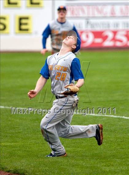 Thumbnail 3 in Newport Central Catholic vs. Reidland (All A Classic Whitaker Bank Field) photogallery.