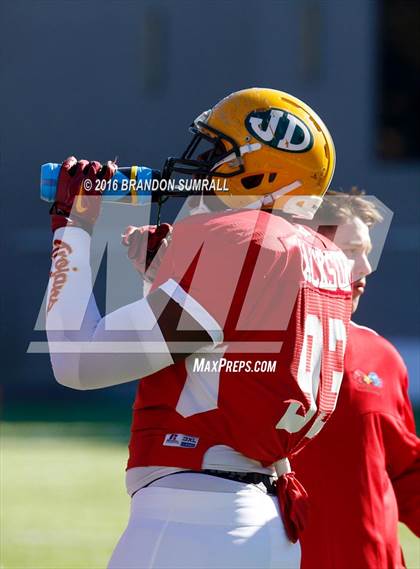 Thumbnail 2 in Alabama vs Mississippi All-Star Game (Cramton Bowl) photogallery.