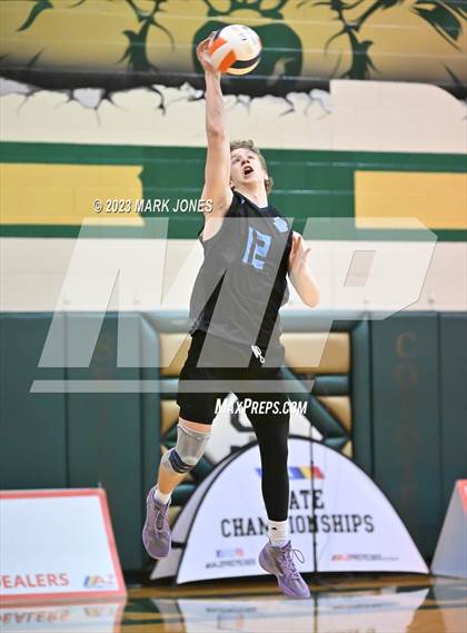 Thumbnail 2 in Deer Valley vs. Northwest Christian (AIA 4A Final) photogallery.