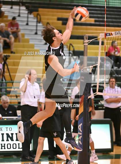 Thumbnail 2 in Deer Valley vs. Northwest Christian (AIA 4A Final) photogallery.
