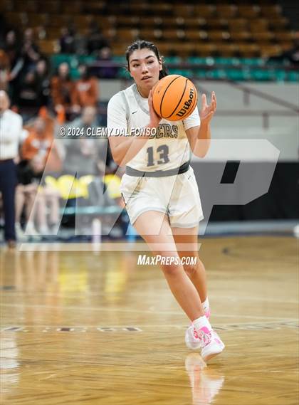 Thumbnail 1 in Mead vs Roosevelt (CHSAA 5A Final 4) photogallery.