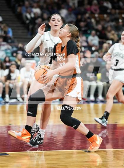 Thumbnail 3 in Mead vs Roosevelt (CHSAA 5A Final 4) photogallery.