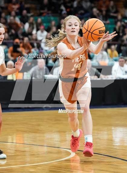 Thumbnail 3 in Mead vs Roosevelt (CHSAA 5A Final 4) photogallery.