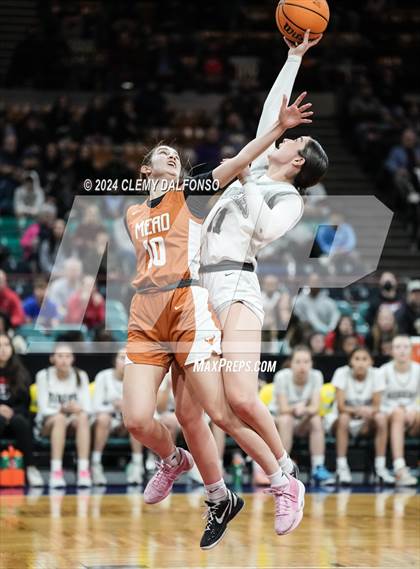 Thumbnail 1 in Mead vs Roosevelt (CHSAA 5A Final 4) photogallery.