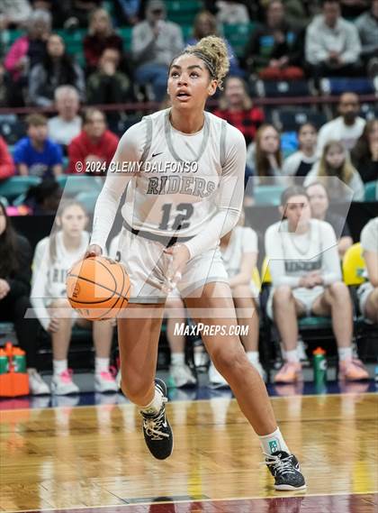 Thumbnail 2 in Mead vs Roosevelt (CHSAA 5A Final 4) photogallery.