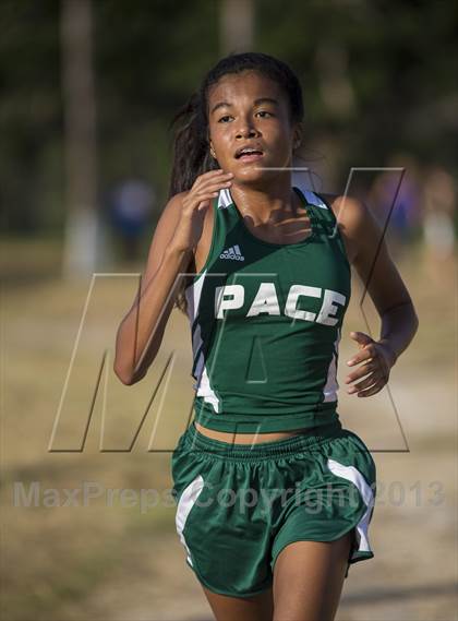 Thumbnail 2 in Brownsville Invitational photogallery.
